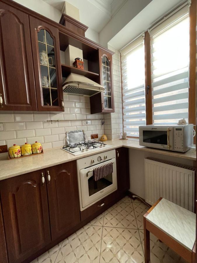 Apartment On Franka Leopoli Esterno foto